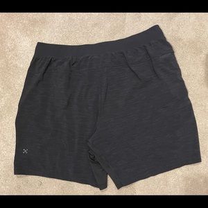 Lululemon Men's T.H.E. Short 7" XL
